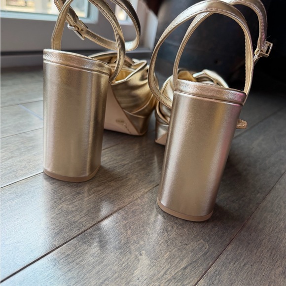 Vince Camuto Phebie - Picture 6 of 9